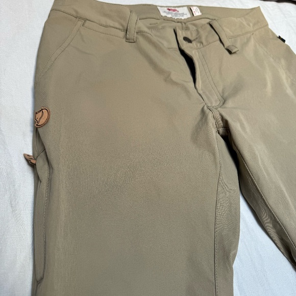 Fjällräven Tan Hiking Pants Women’s 29, Tan– Outdoor Pants - Picture 3 of 9